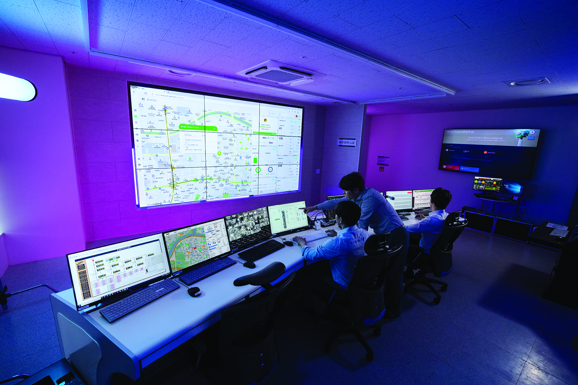 24시간 실시간 모니터링 현대 고객케어센터